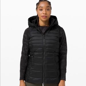 Lululemon Brave the Cold vest